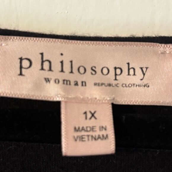 Philosophy 1X black soft boatneck short sleeve hi lo tunic long side vents - Picture 5 of 8